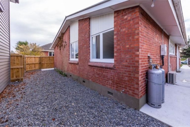 Photo of property in 201 Memorial Avenue, Burnside, Christchurch, 8053