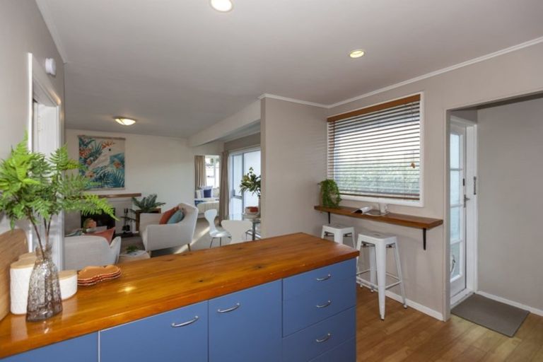 Photo of property in 13 Allen Road, Raumati Beach, Paraparaumu, 5032