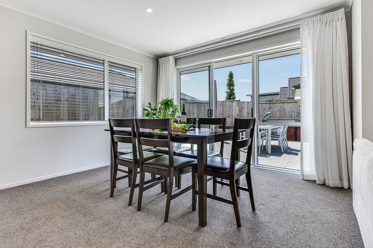 Photo of property in 9 Drower Glen, Flagstaff, Hamilton, 3210