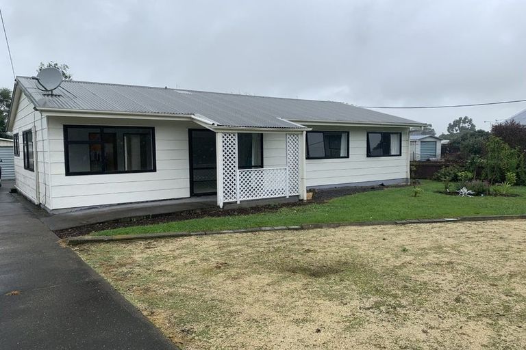 Photo of property in 54 Nancy Street, Takapau, 4203