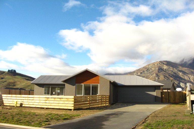 Photo of property in 22 Mavora Road, Lake Hayes, Queenstown, 9304