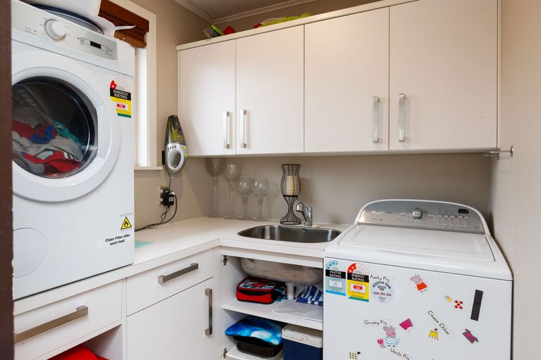 Photo of property in 7 Juliana Place, Awapuni, Palmerston North, 4412