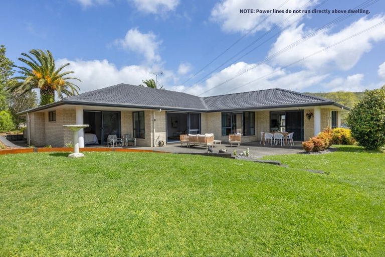 Photo of property in 14 Applemoors Way, Riverhead, 0820