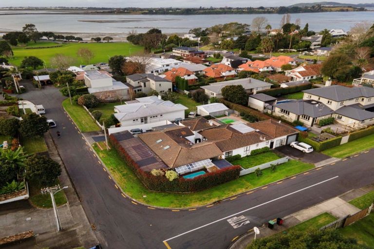 Photo of property in 35 Briarley Street, Tauranga South, Tauranga, 3112