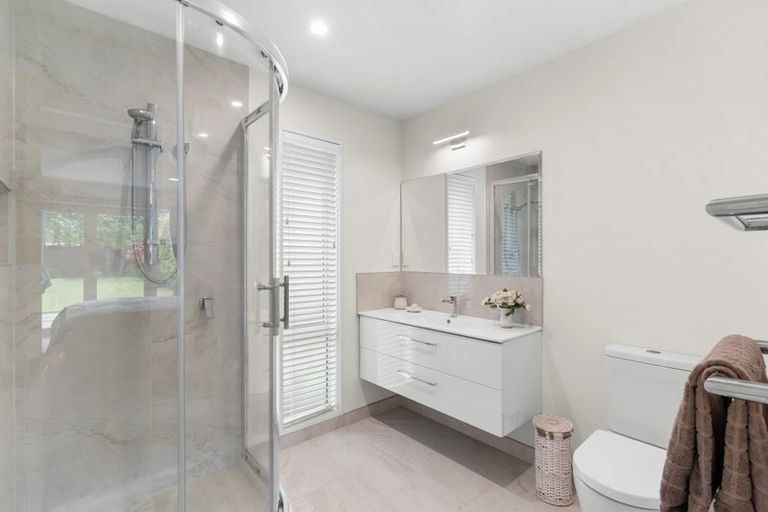 Photo of property in 12 Chesterfield Mews, Russley, Christchurch, 8042