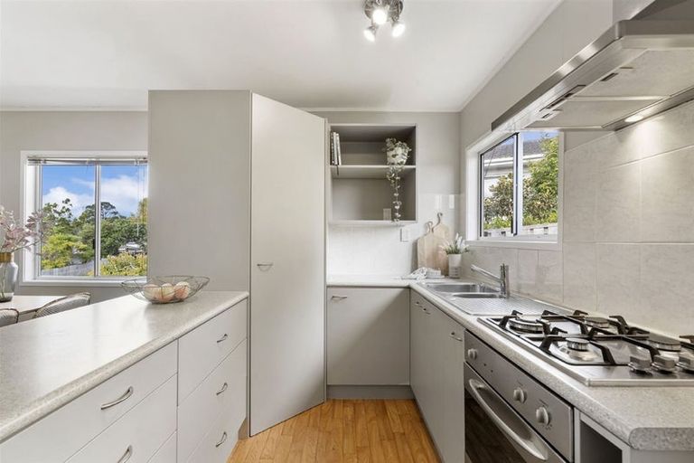 Photo of property in 66 Kia Ora Road, Beach Haven, Auckland, 0626