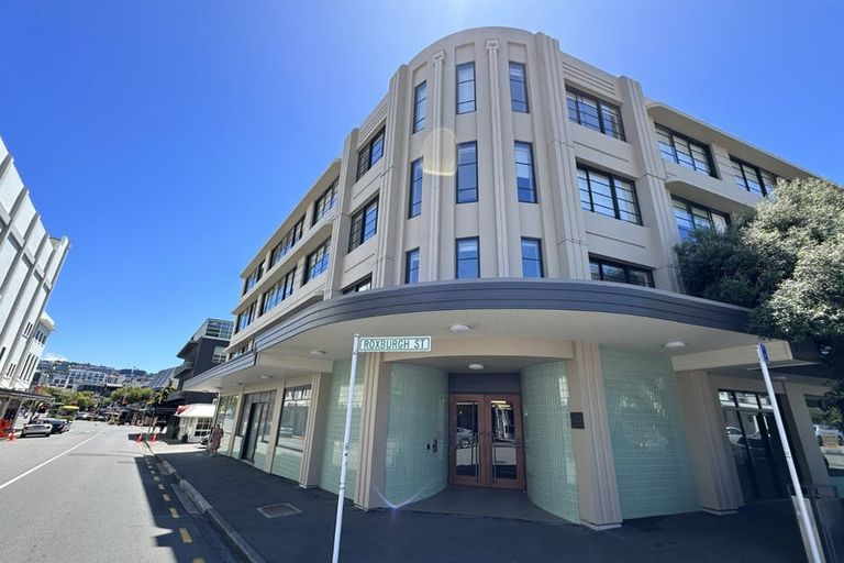 Photo of property in 308/3 Roxburgh Street, Mount Victoria, Wellington, 6011