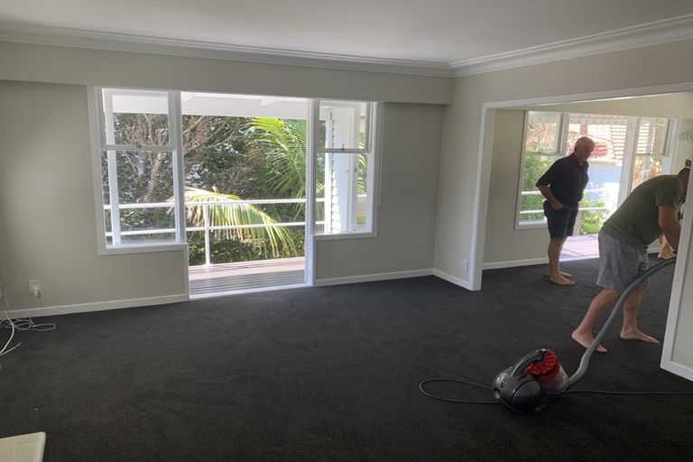 Photo of property in 1/1 Sylvan Park Avenue, Milford, Auckland, 0620