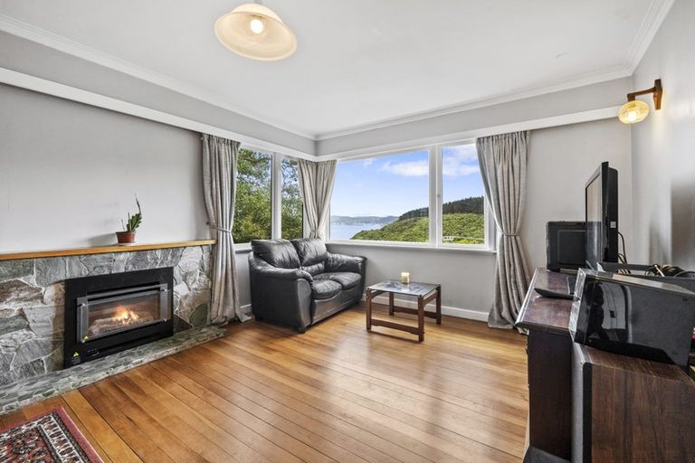 Photo of property in 84 Korokoro Road, Korokoro, Lower Hutt, 5012