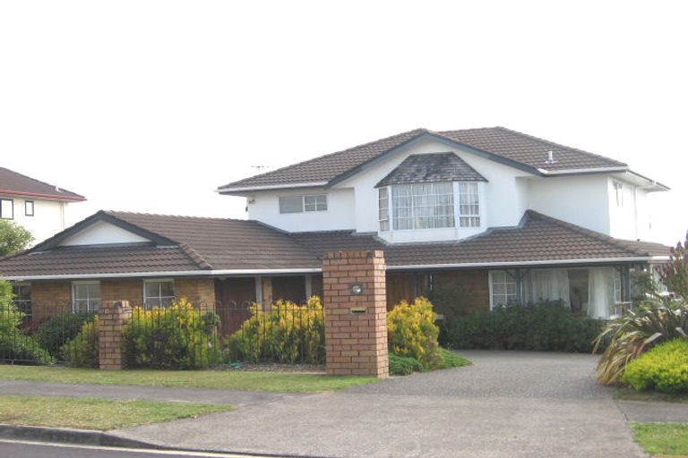 Photo of property in 76 Onetaunga Road, Chatswood, Auckland, 0626