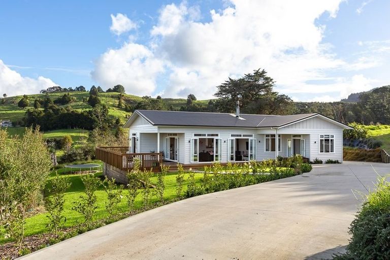 Photo of property in 39 Phillips Road, Dome Forest, Warkworth, 0981