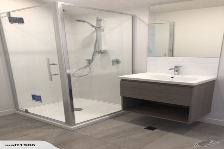 Photo of property in 2/124 Britomart Street, Berhampore, Wellington, 6023