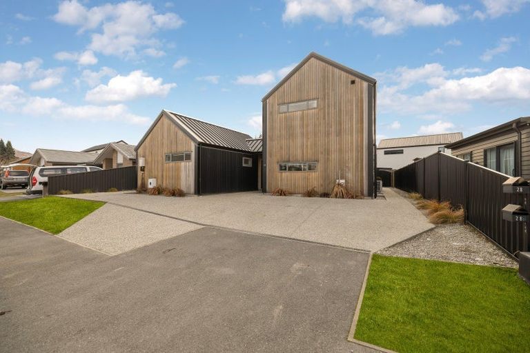 Photo of property in 28 Headley Drive, Lower Shotover, Queenstown, 9304