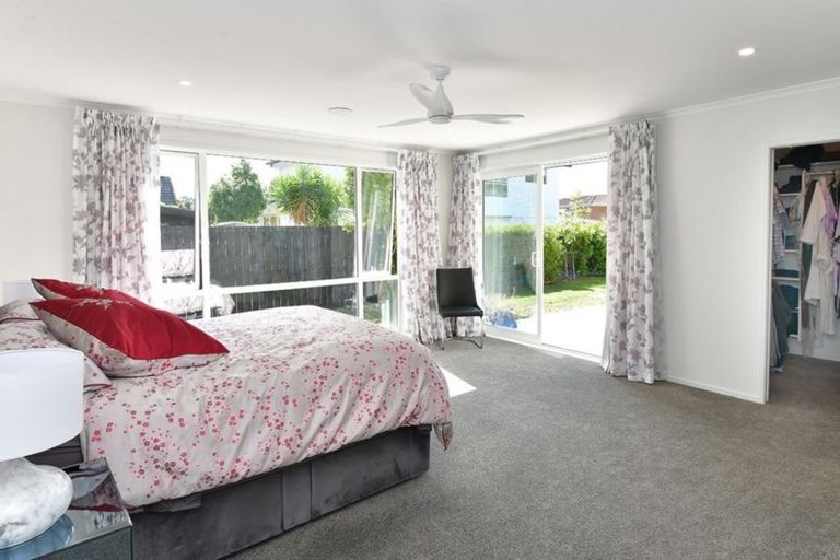 Photo of property in 5 The Circle, Manly, Whangaparaoa, 0930