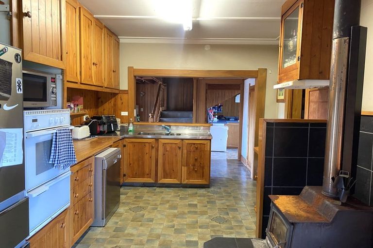 Photo of property in 55 Domett Street, Westport, 7825