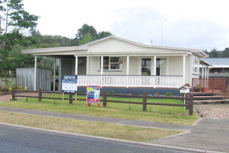 Photo of property in 140a Sharyn Place, Whangamata, 3620