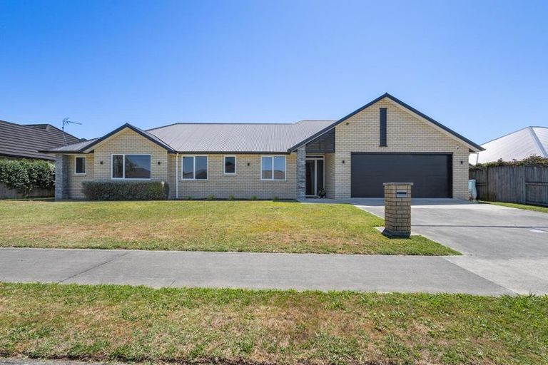 Photo of property in 6 Cotter Place, Cambridge, 3434