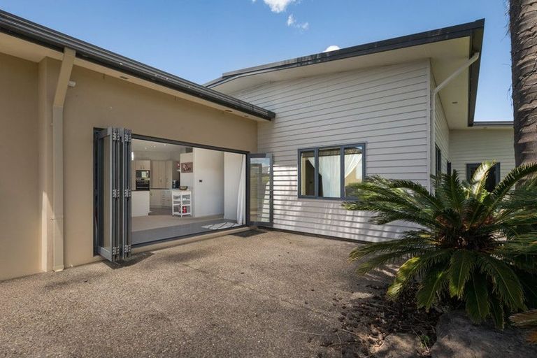 Photo of property in 111 Koutunui Road, Athenree, Katikati, 3177