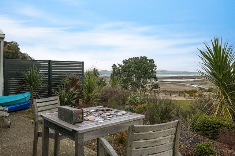 Photo of property in 32 Boathouse Bay Lane, Snells Beach, 0920