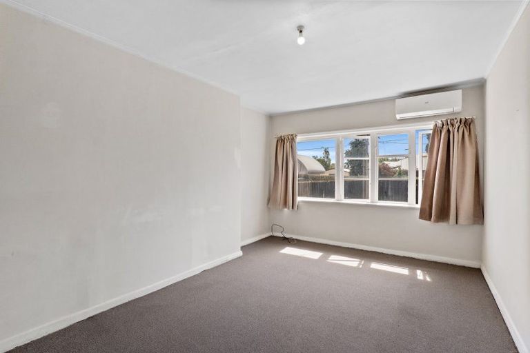 Photo of property in 92 Marshall Street, Woolston, Christchurch, 8023