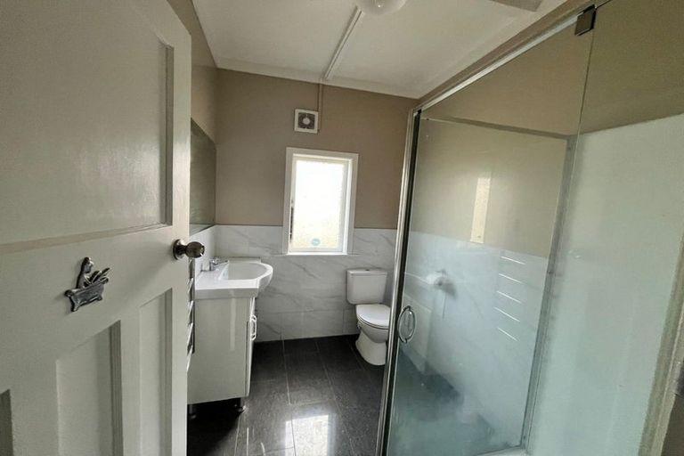 Photo of property in 33 Park Avenue, Papatoetoe, Auckland, 2025