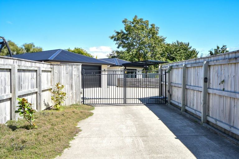 Photo of property in 11 Austin Reid Avenue, Carterton, 5713