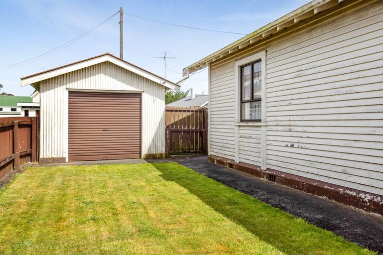 Photo of property in 192 High Street, Eltham, 4322