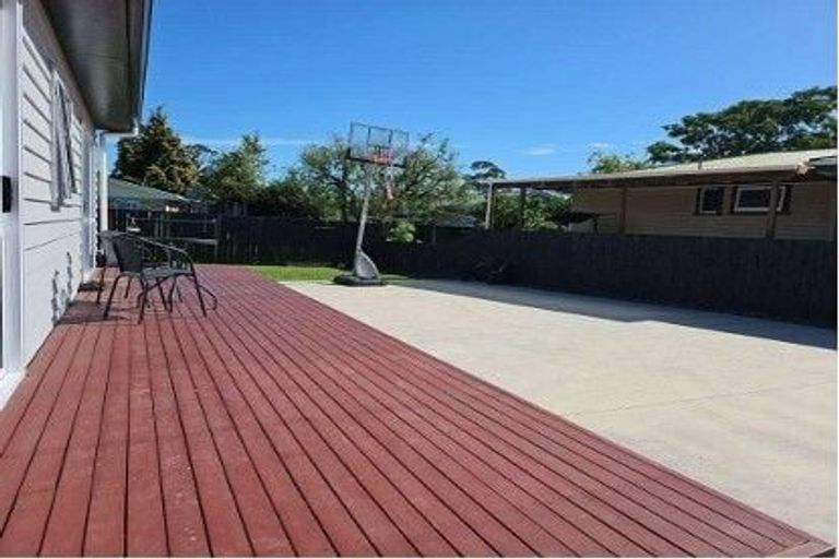 Photo of property in 2 Jeanette Street, Glenview, Hamilton, 3206