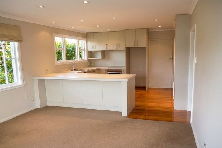 Photo of property in 39 Carruthers Street, Ilam, Christchurch, 8041
