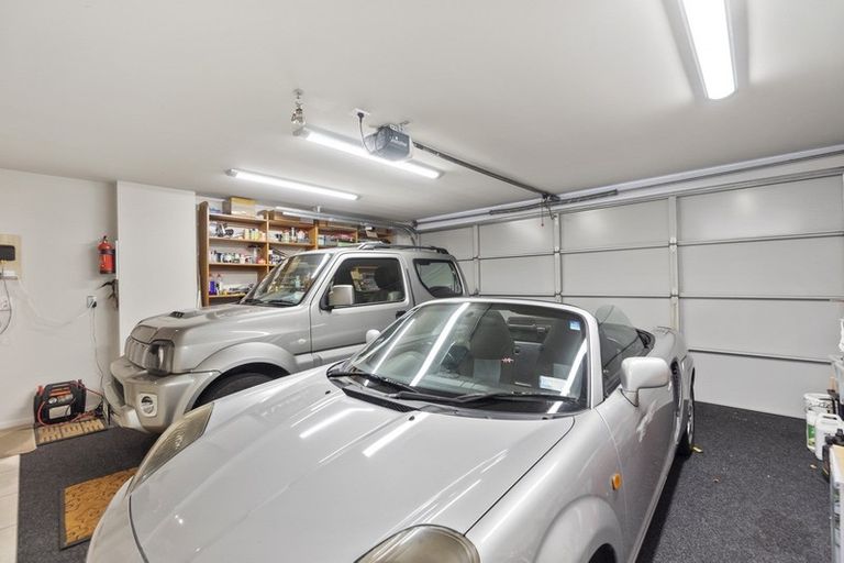 Photo of property in 3/21 Ruakiwi Road, Hamilton Lake, Hamilton, 3204