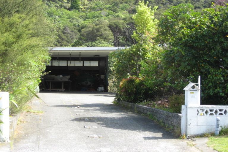 Photo of property in 60 Hampden Street, Picton, 7220
