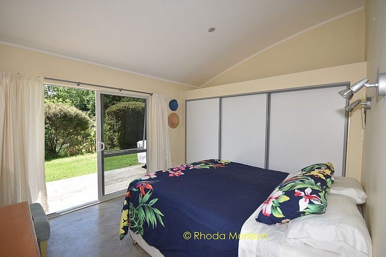 Photo of property in 245 Metcalfe Road, Matakohe, 0593