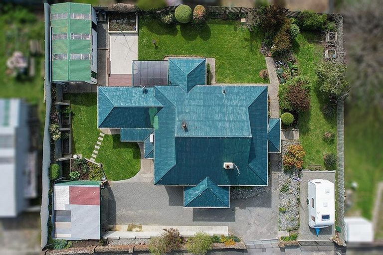 Photo of property in 2 Earn Street, Oamaru North, Oamaru, 9400