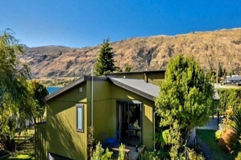 Photo of property in 157 Kent Street, Kingston, Athol, 9793