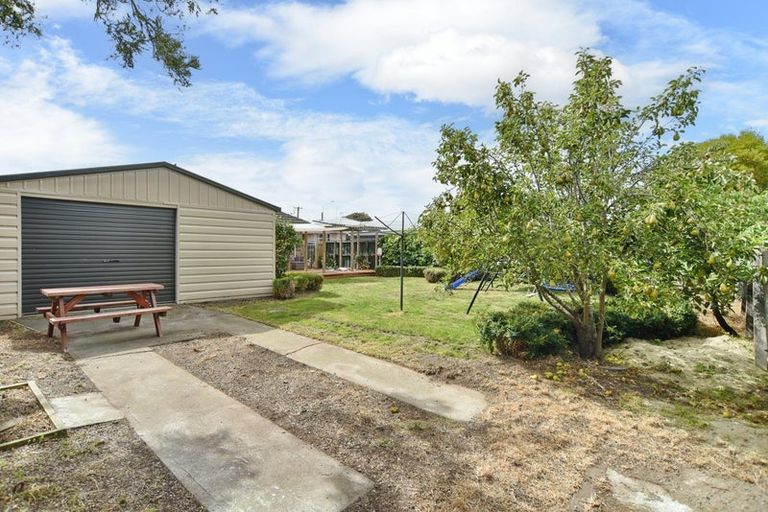 Photo of property in 187 Burwood Road, Burwood, Christchurch, 8083