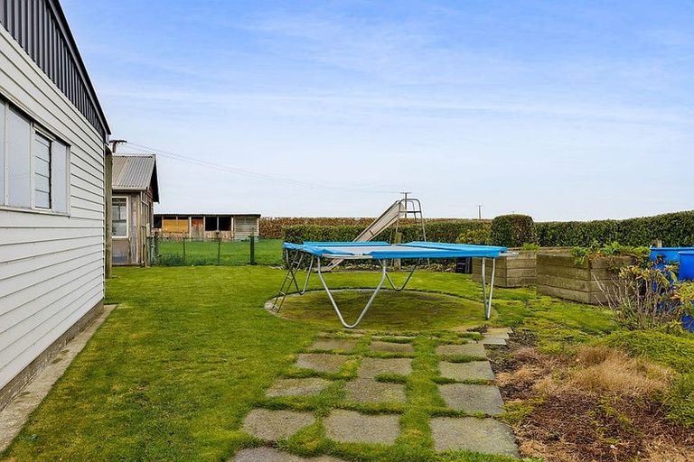 Photo of property in 22 Batten Road, Okaiawa, Hawera, 4671