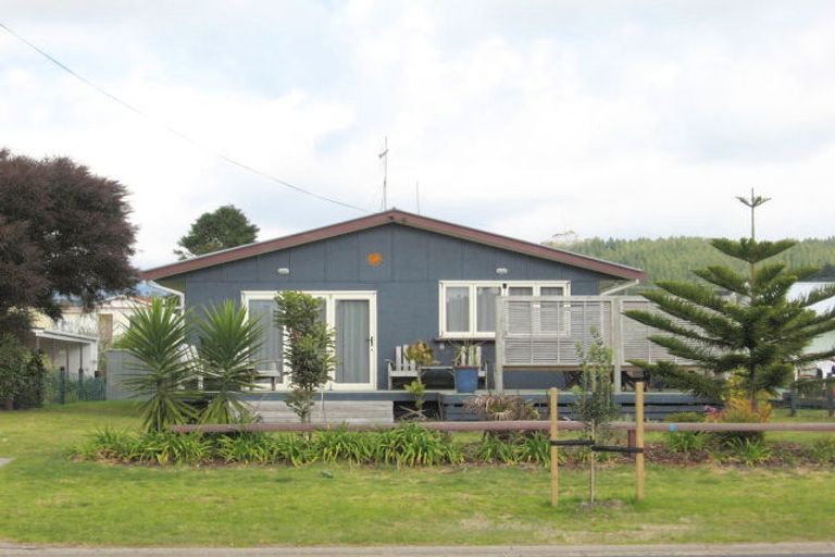 Photo of property in 123b Ocean Road, Whangamata, 3620