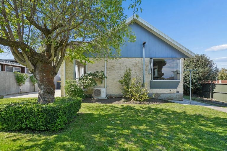 Photo of property in 1 Birdling Place, Halswell, Christchurch, 8025
