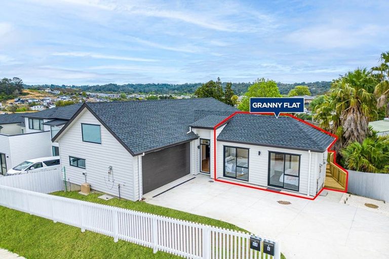 Photo of property in 6 Bela Vista Boulevard, Swanson, Auckland, 0614