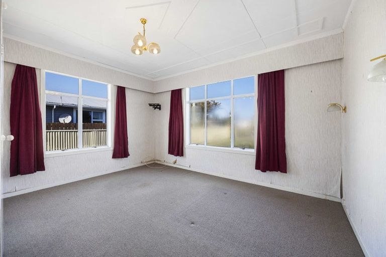Photo of property in 46 Egmont Street, Hawera, 4610