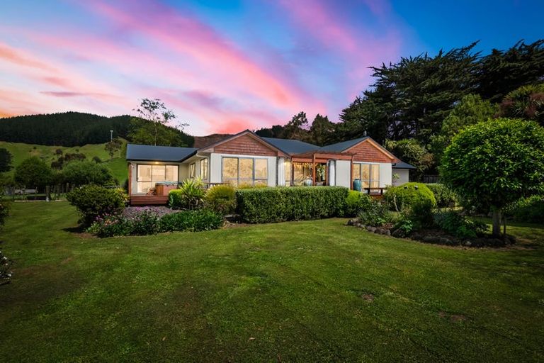 Photo of property in 31c Kakariki Way, Whitemans Valley, Upper Hutt, 5371