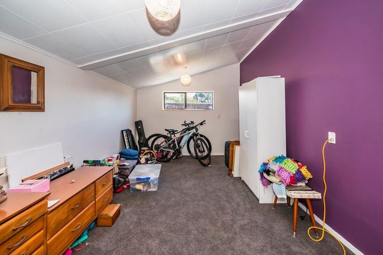 Photo of property in 13a Hadfield Place, Paraparaumu Beach, Paraparaumu, 5032