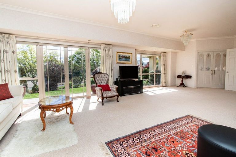 Photo of property in 28 Harrowfield Drive, Harrowfield, Hamilton, 3210