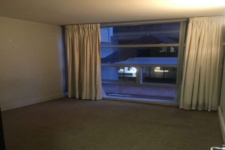 Photo of property in St Pauls Apartments, 58/43 Mulgrave Street, Thorndon, Wellington, 6011