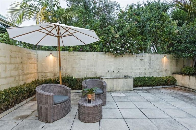 Photo of property in 3 Russell Street, Freemans Bay, Auckland, 1011