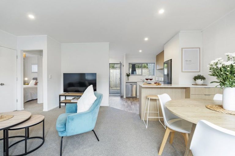 Photo of property in 48a Pitcairn Street, Oakura, 4314