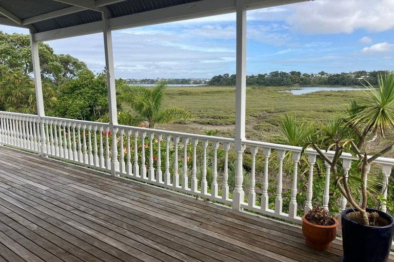 Photo of property in 11 Bulwer Street, Devonport, Auckland, 0624