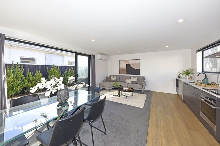 Photo of property in 2/502 Armagh Street, Linwood, Christchurch, 8011