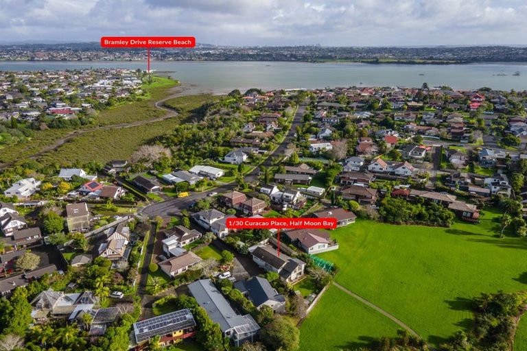 Photo of property in 1/30 Curacao Place, Half Moon Bay, Auckland, 2012