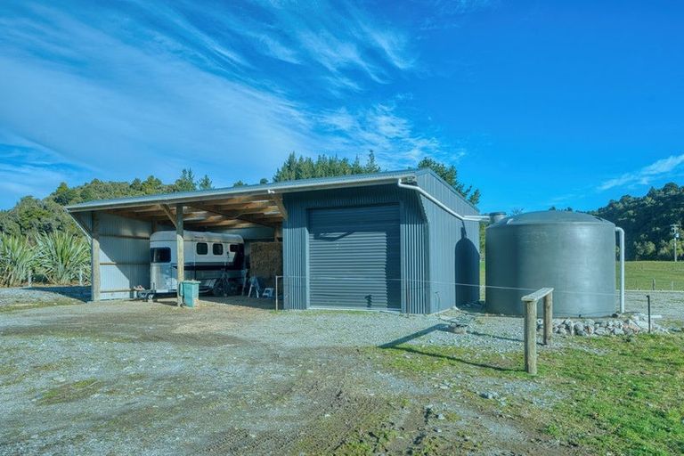 Photo of property in 239 Blue Spur Road, Blue Spur, Hokitika, 7882